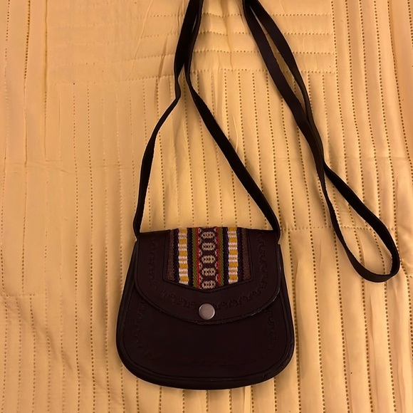 ⬇️⬇️PRICE DROP⬇️⬇️Vintage HOBO Leather mini cross body - Picture 2 of 4